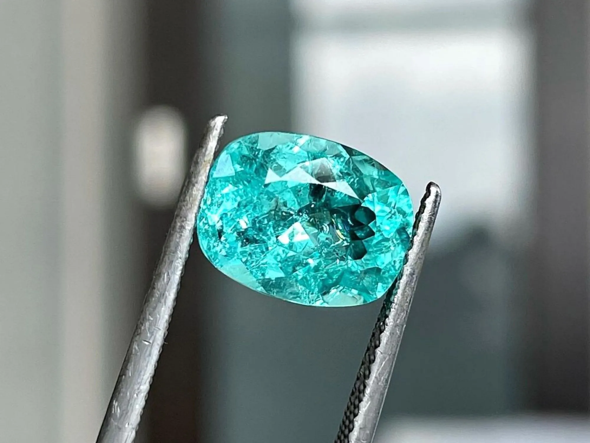 Paraíba Tourmaline gemstone